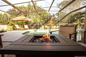 Cozy Lakefront Home w/ Pool -7 mins from Legoland